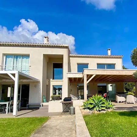 Serenita Piscine Chauffee Et A Ajaccio Villa