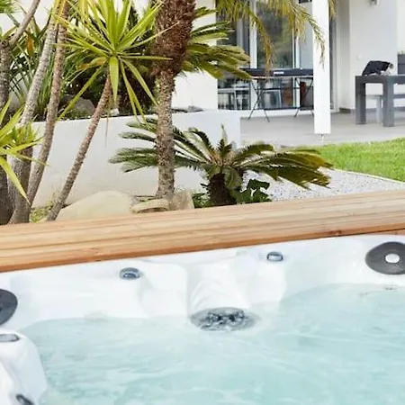 Serenita Piscine Chauffee Et A Ajaccio Villa *