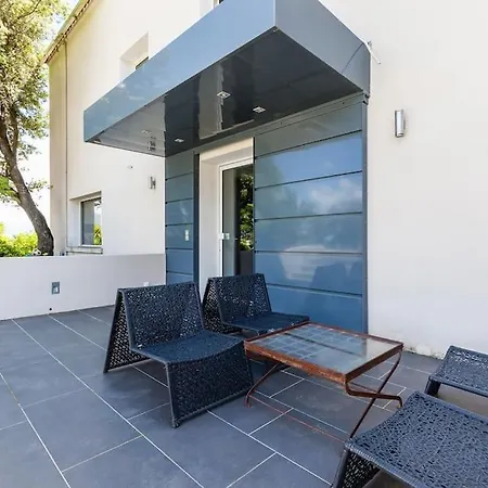 Serenita Piscine Chauffee Et A Ajaccio Villa